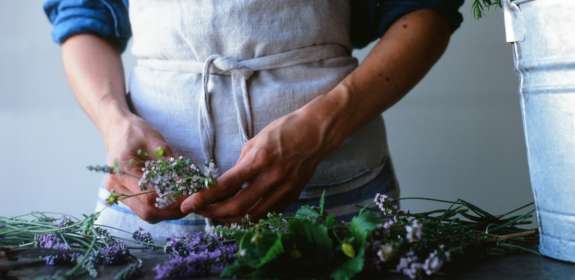 Spring Ikebana-Style Flower Workshop